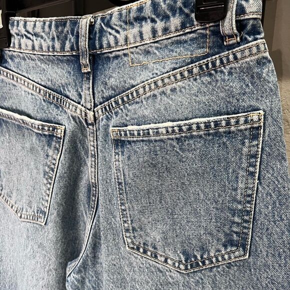 Zara Mom fit jeans tapered high waist button fly 90s size 4 - Picture 11 of 16